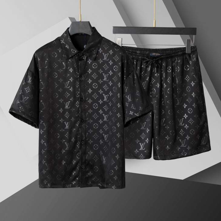 Picture of LV Shirt Pant Suits _SKULVM-3XL3cr0123245